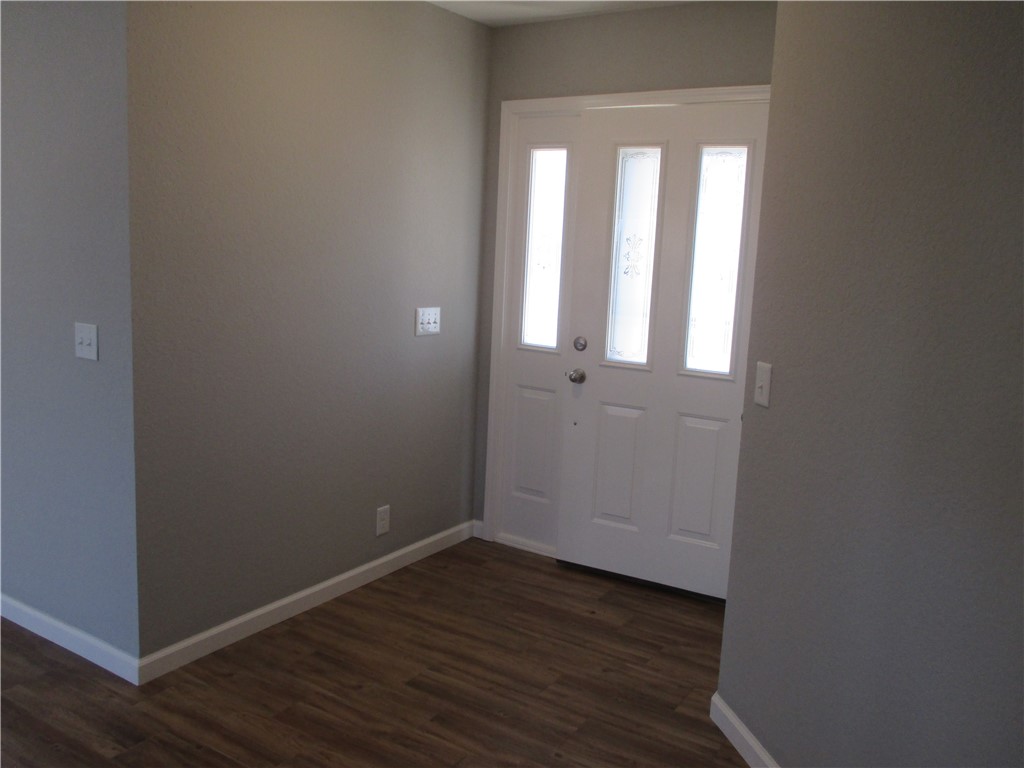 Round Prairie Estate Ph 1 Gentry - Residential Lease