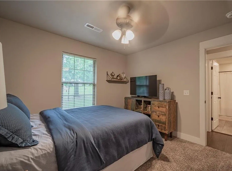 Warwick Sub Bvv - Residential Lease