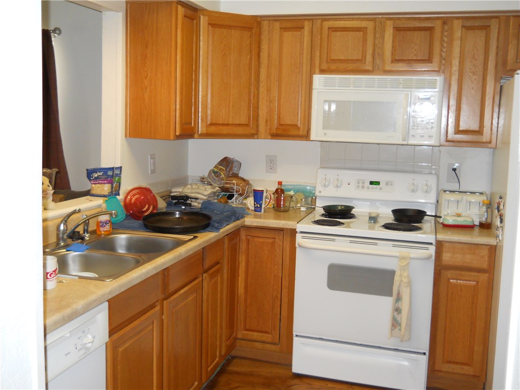 Metfield Courts Bvv - Residential