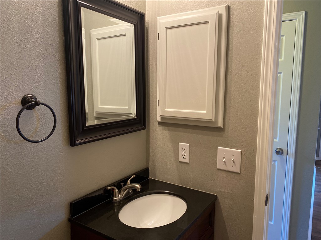 Fiesta Park Add Ph Ii - Residential Lease