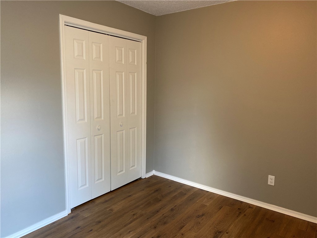 Fiesta Park Add Ph Ii - Residential Lease
