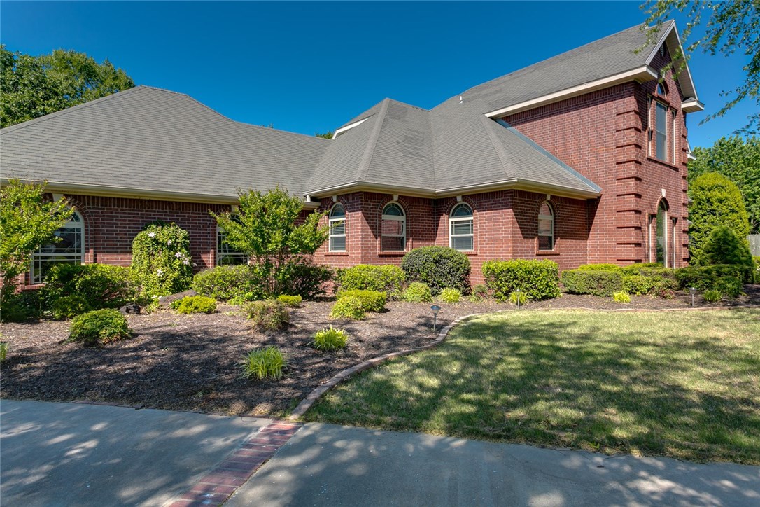 Southern Trace - Residential