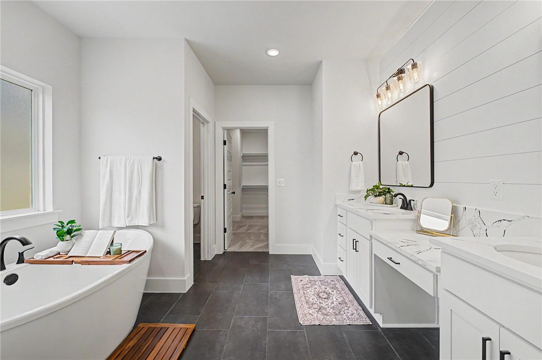 Diamond Estates - Residential
