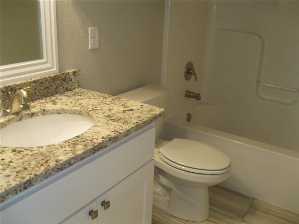 Rolling Acres Sub Ph 1 Bentonville - Residential Lease
