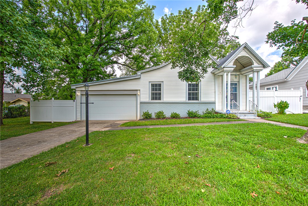 McGaugheys Orchard Add Rogers - Residential