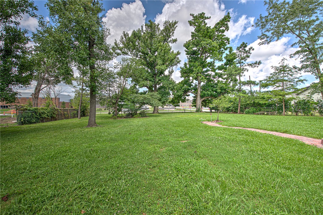 McGaugheys Orchard Add Rogers - Residential