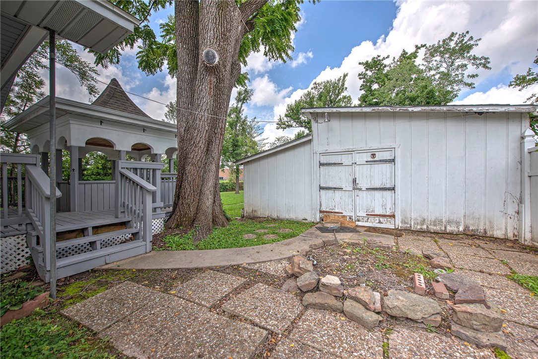 McGaugheys Orchard Add Rogers - Residential