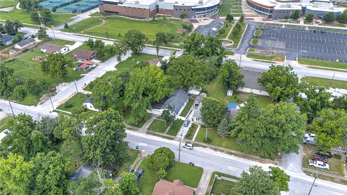 McGaugheys Orchard Add Rogers - Residential