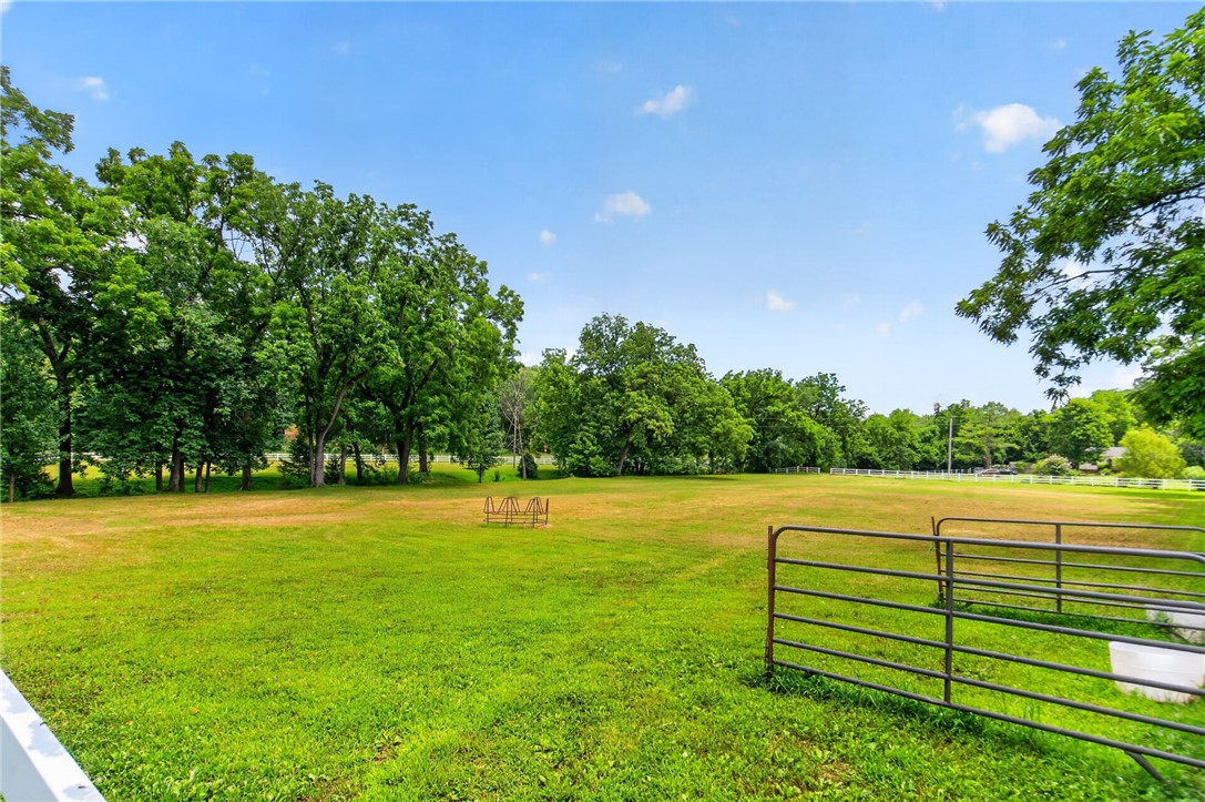 08-19-32-RURAL - Residential