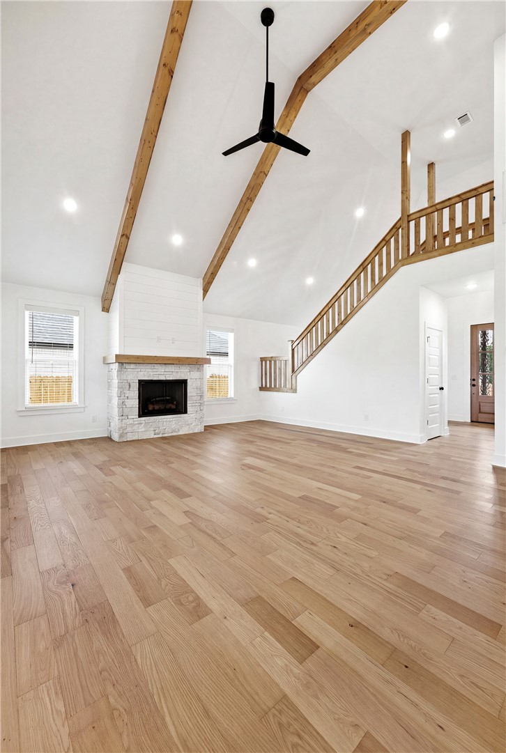 ARLINGTON SUB PH 2-PEA RIDGE - Residential