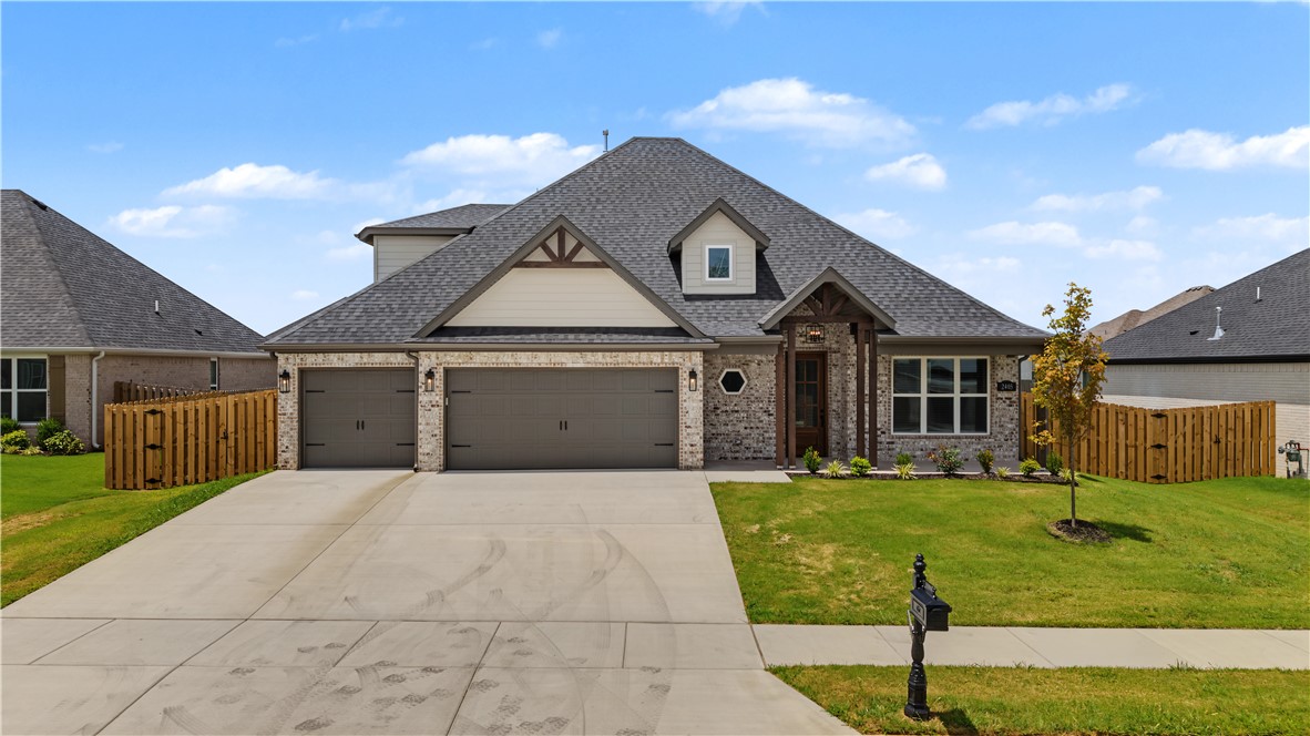 ARLINGTON SUB PH 2-PEA RIDGE - Residential