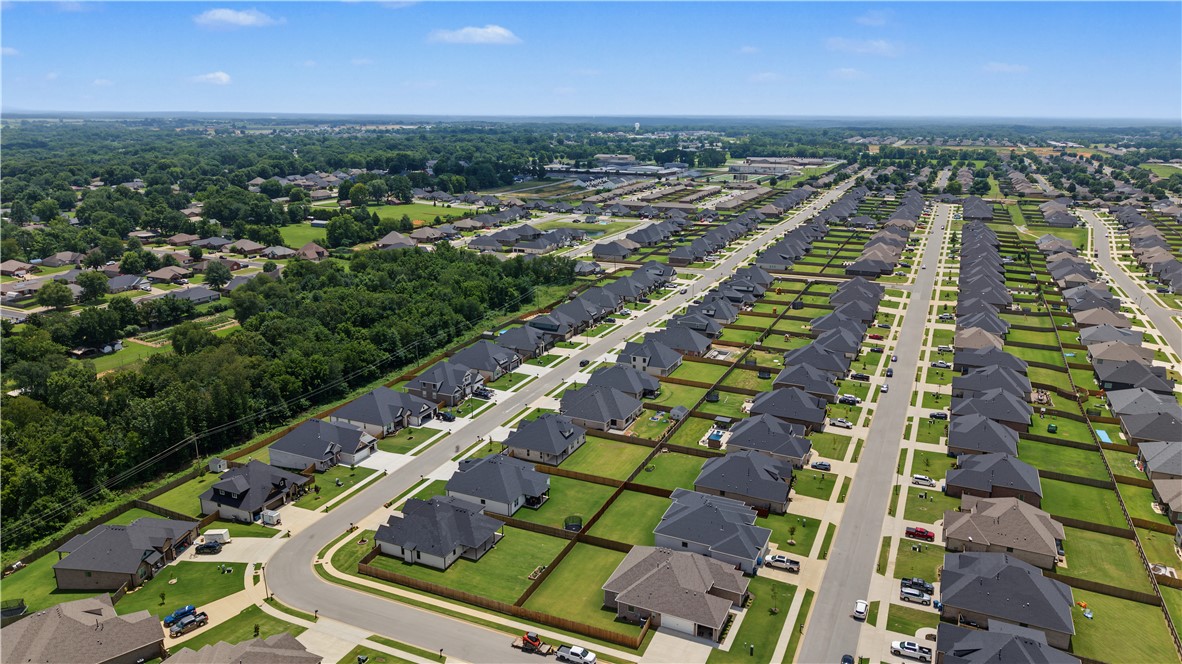ARLINGTON SUB PH 2-PEA RIDGE - Residential