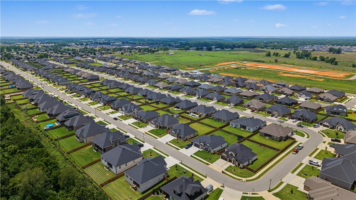 ARLINGTON SUB PH 2-PEA RIDGE - Residential
