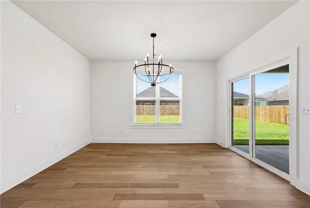 ARLINGTON SUB PH 2-PEA RIDGE - Residential
