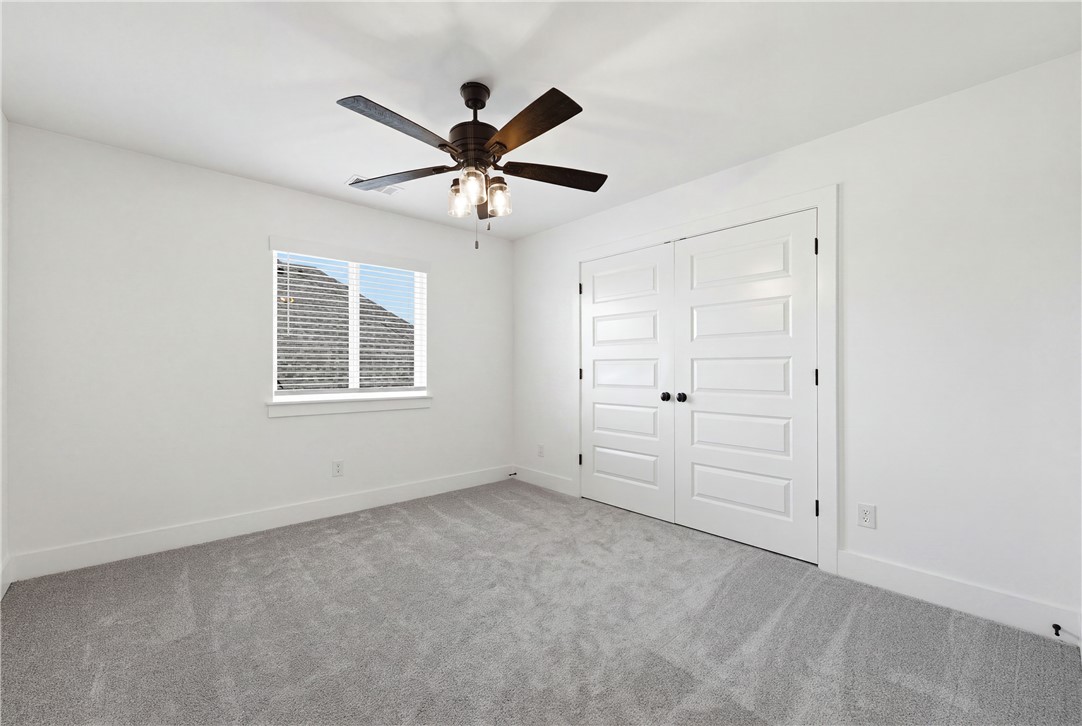 ARLINGTON SUB PH 2-PEA RIDGE - Residential