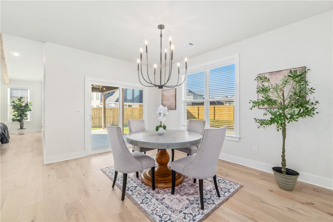 ARLINGTON SUB PH 2-PEA RIDGE - Residential