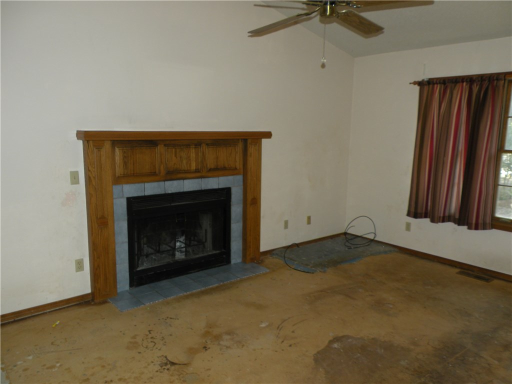 Unit 1c Holiday Island - Residential