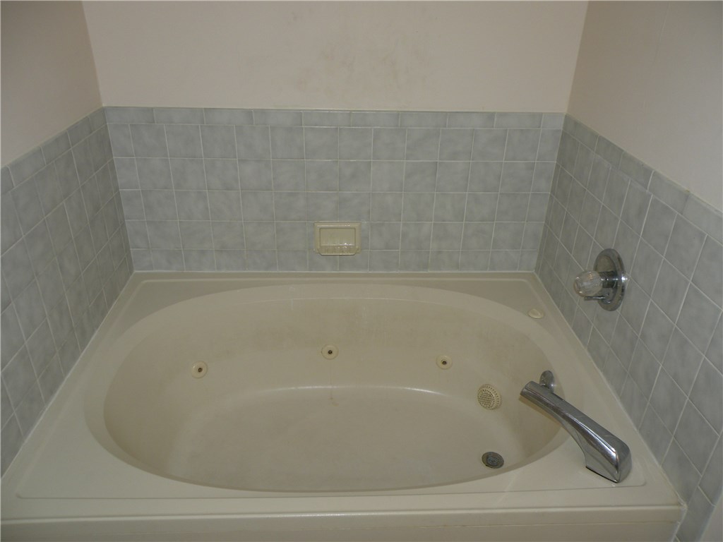 Unit 1c Holiday Island - Residential