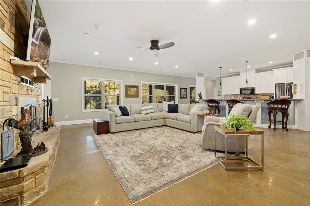 Riverlyn Estate Sub 2nd - Residential