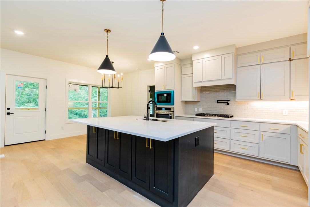Selkirk Sub Bvv - Residential