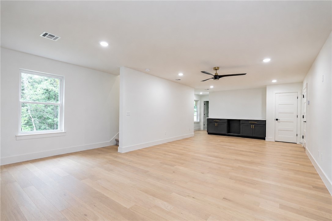 Selkirk Sub Bvv - Residential