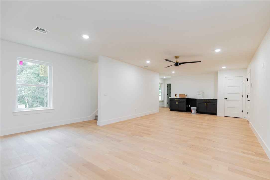 Selkirk Sub Bvv - Residential