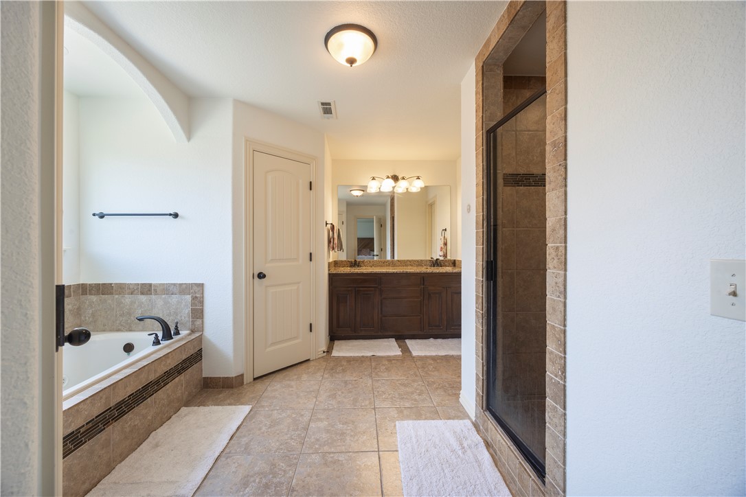 Grove Ph Ii, The Rogers - Residential