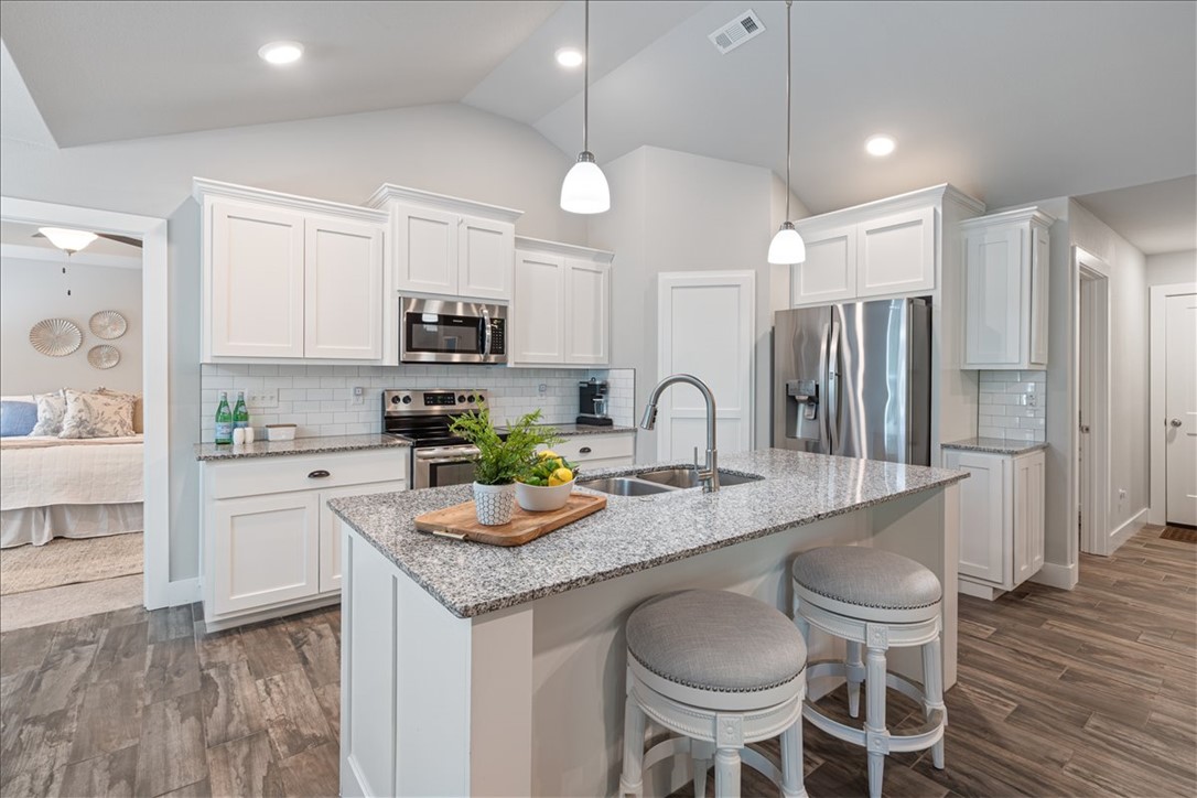 Brittany Sub Bvv - Residential
