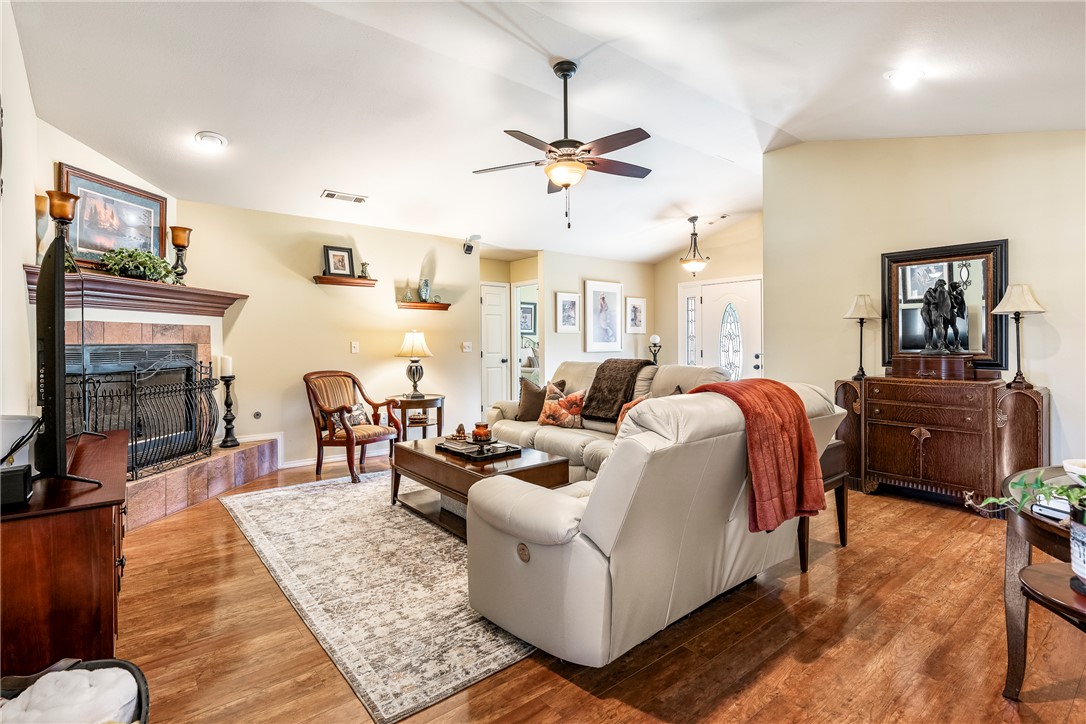 Bloxham Estates Pea Ridge - Residential
