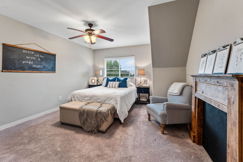 Waterford Estates At Hissom Ranch - Residential