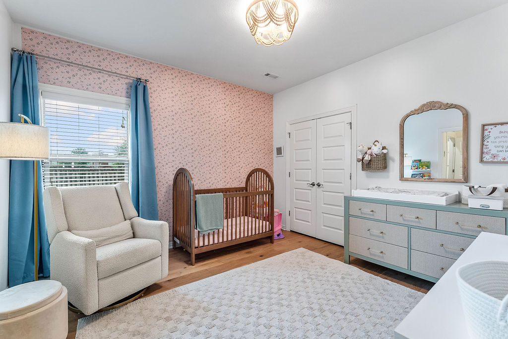 Waterford Estates At Hissom Ranch - Residential