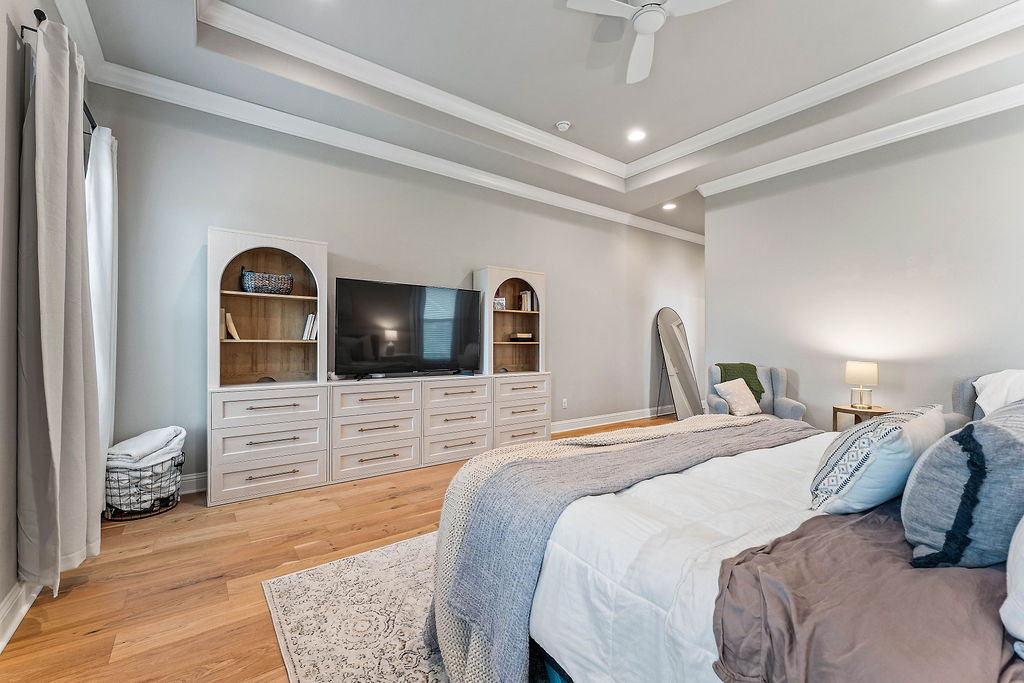 Waterford Estates At Hissom Ranch - Residential