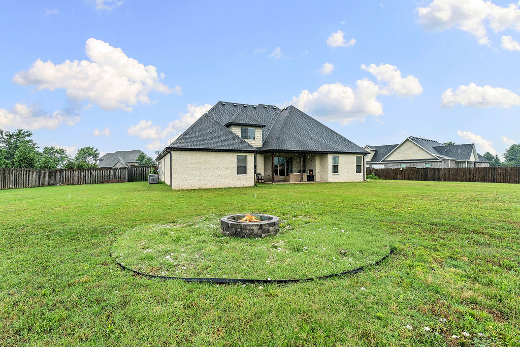 Waterford Estates At Hissom Ranch - Residential