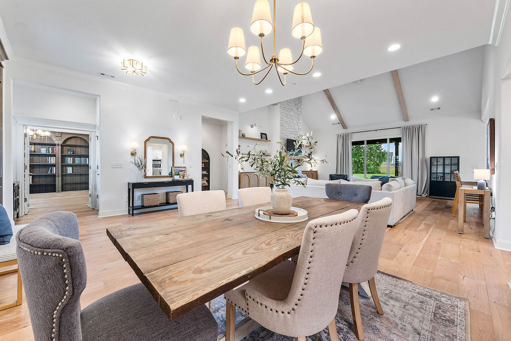 Waterford Estates At Hissom Ranch - Residential