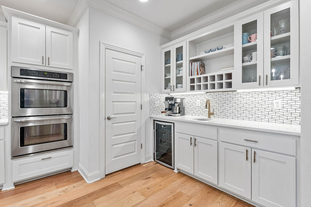 Waterford Estates At Hissom Ranch - Residential