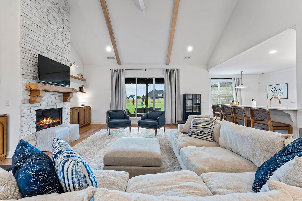 Waterford Estates At Hissom Ranch - Residential