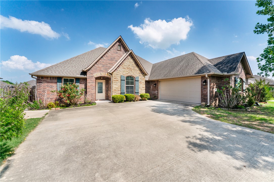 Discover comfort and convenience in this inviting 4-bedroom, 3-bath home in Bentonville, offering a well-designed layout ideal for both everyday living and entertaining. Step inside to a bright and welcoming living area that flows seamlessly into the dining space and cooking area, creating an open and functional atmosphere with plenty of room to gather. Generous counter space and ample storage make meal preparation simple and efficient. The primary suite offers a private retreat with its own bath, while additional bedrooms provide flexibility for family, guests, or a home office. Each space is thoughtfully arranged to balance comfort and practicality. Outside, enjoy a spacious yard perfect for relaxing, hosting, or creating your own outdoor escape. Conveniently located near shopping, dining, schools and parks, with easy access to major roads, this property places you close to everything Bentonville has to offer—including the Walmart Home Office, Crystal Bridges Museum of American Art and the Razorback Greenway.