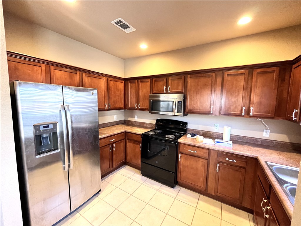 Riverwalk Farm Estate Ph I Bentonville - Residential Lease