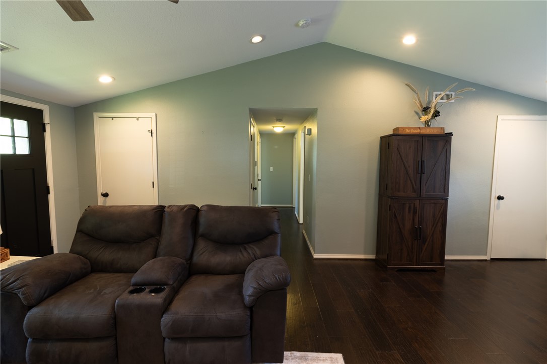 Farmington Outlots - Residential