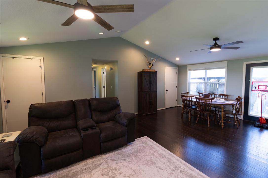 Farmington Outlots - Residential