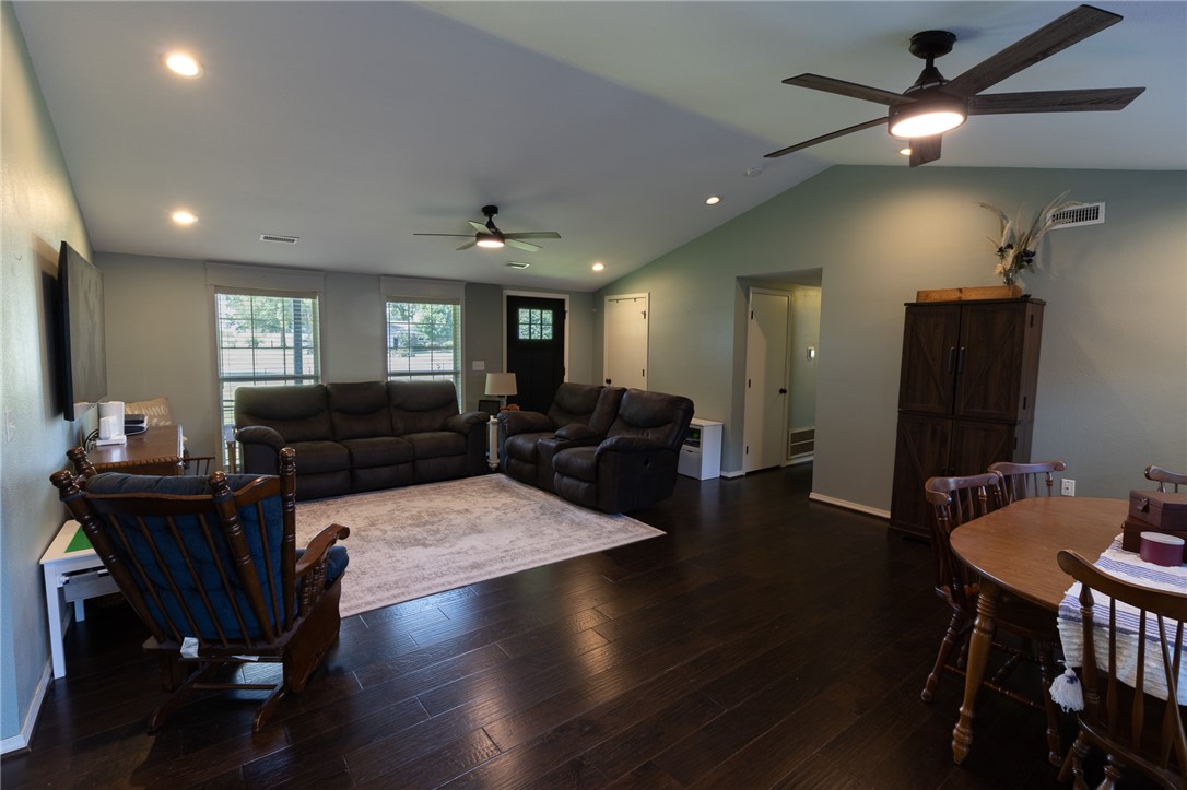 Farmington Outlots - Residential