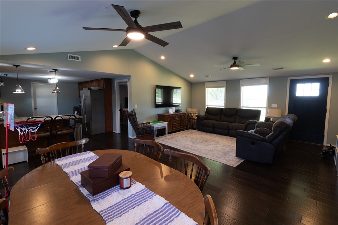 Farmington Outlots - Residential