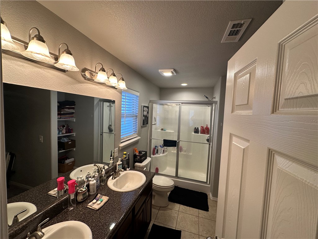 Lakewood Crossing - Residential