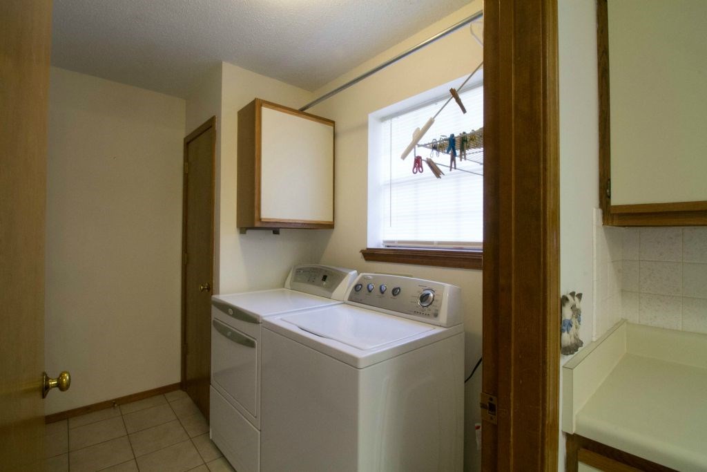 Voiss Park Estates Rogers - Residential