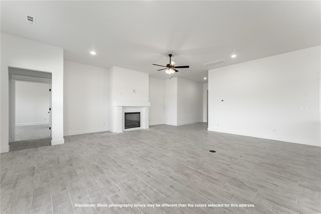 TUSCANY PH 4-CENTERTON - Residential