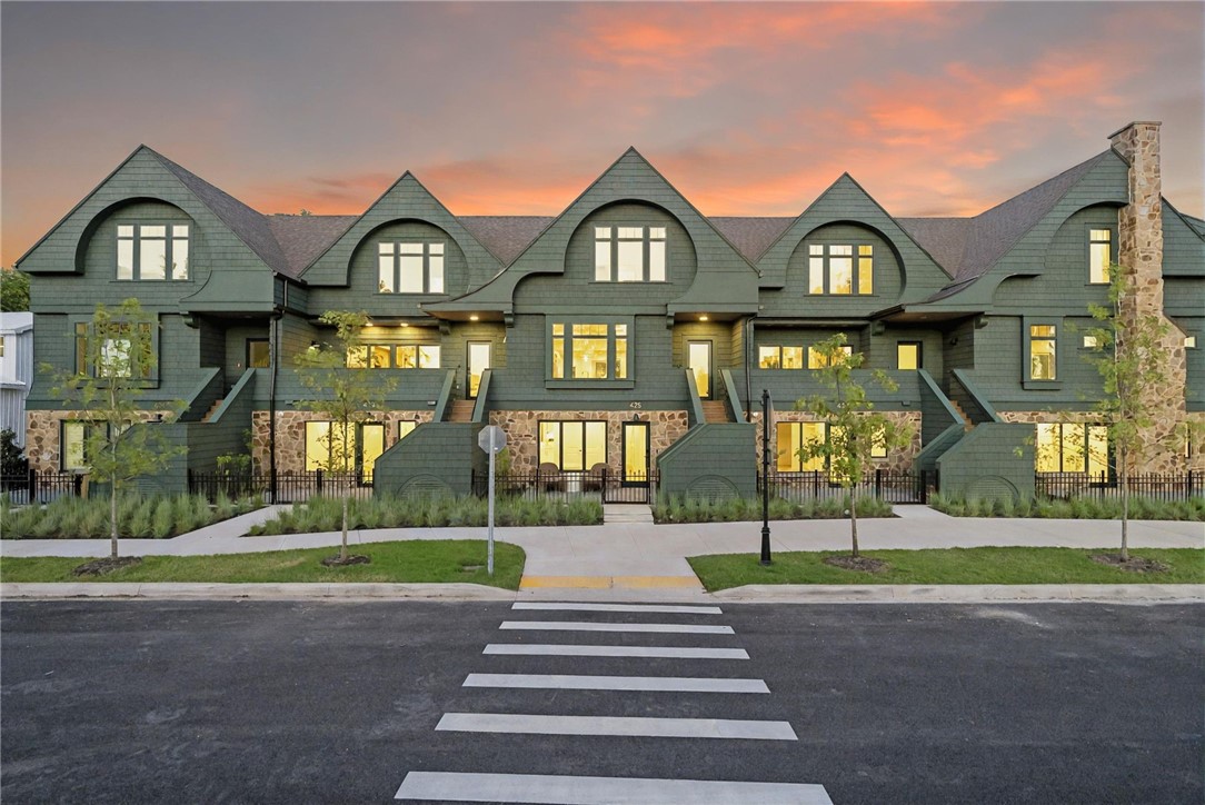 ORCHARD ADD-BENTONVILLE - Residential
