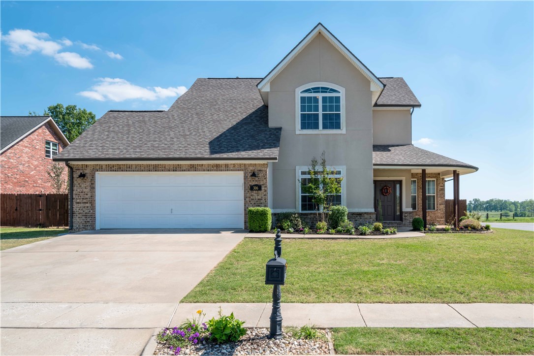 Fantastic home on a corner lot in a well established neighborhood that is move in ready! New roof, new tile, and new carpet (all done in 2017).  Your going to love the amount of space you have in this home.  Large open kitchen with plenty of cabinets will make any chef happy.  A large living room and bonus on the main floor provides options when entertaining.  Amazing yard on a corner lot means the cookouts will be happening at your house. Stainless steel refrigerator conveys! Set your showing today!