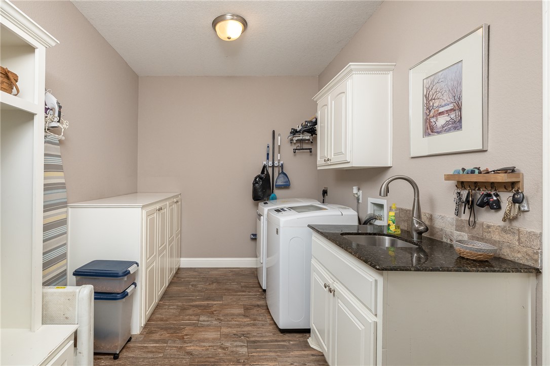 Knolls - Residential