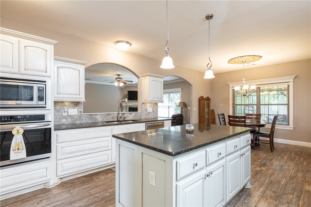 Knolls - Residential