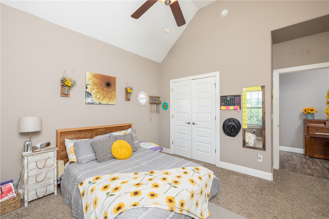 Knolls - Residential
